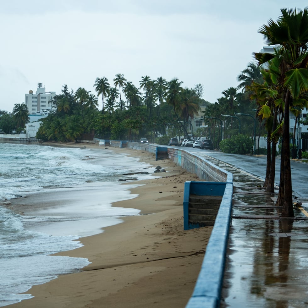 A high risk of sea currents persists for the northwest, north, east and Culebra beaches.