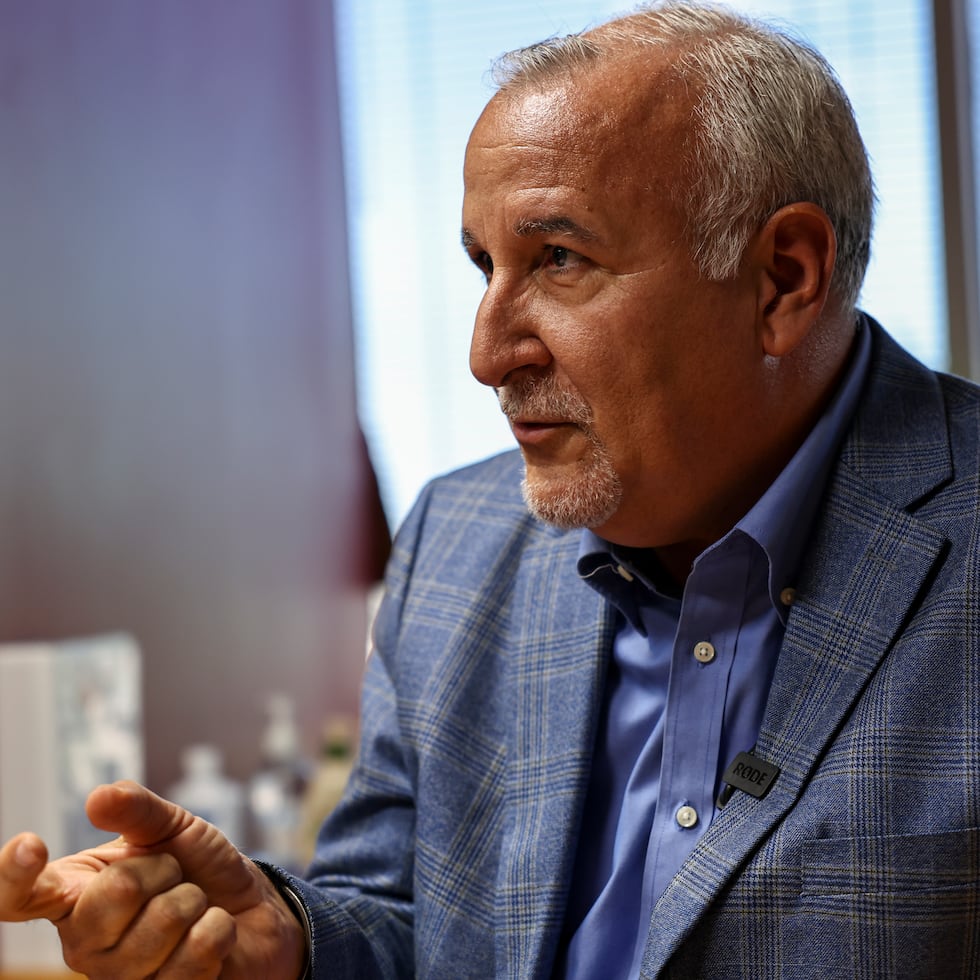 José Acarón, director estatal de AARP, dijo que al presentar estos números, buscan precisamente que tanto el gobierno, como la empresa privada, los comercios y las agencias de publicidad, incluyan a este sector de la sociedad.