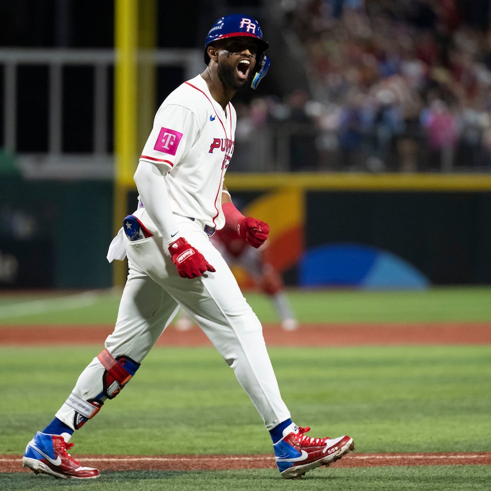 Willi Castro puso al frente a Puerto Rico temprano sobre Italia.