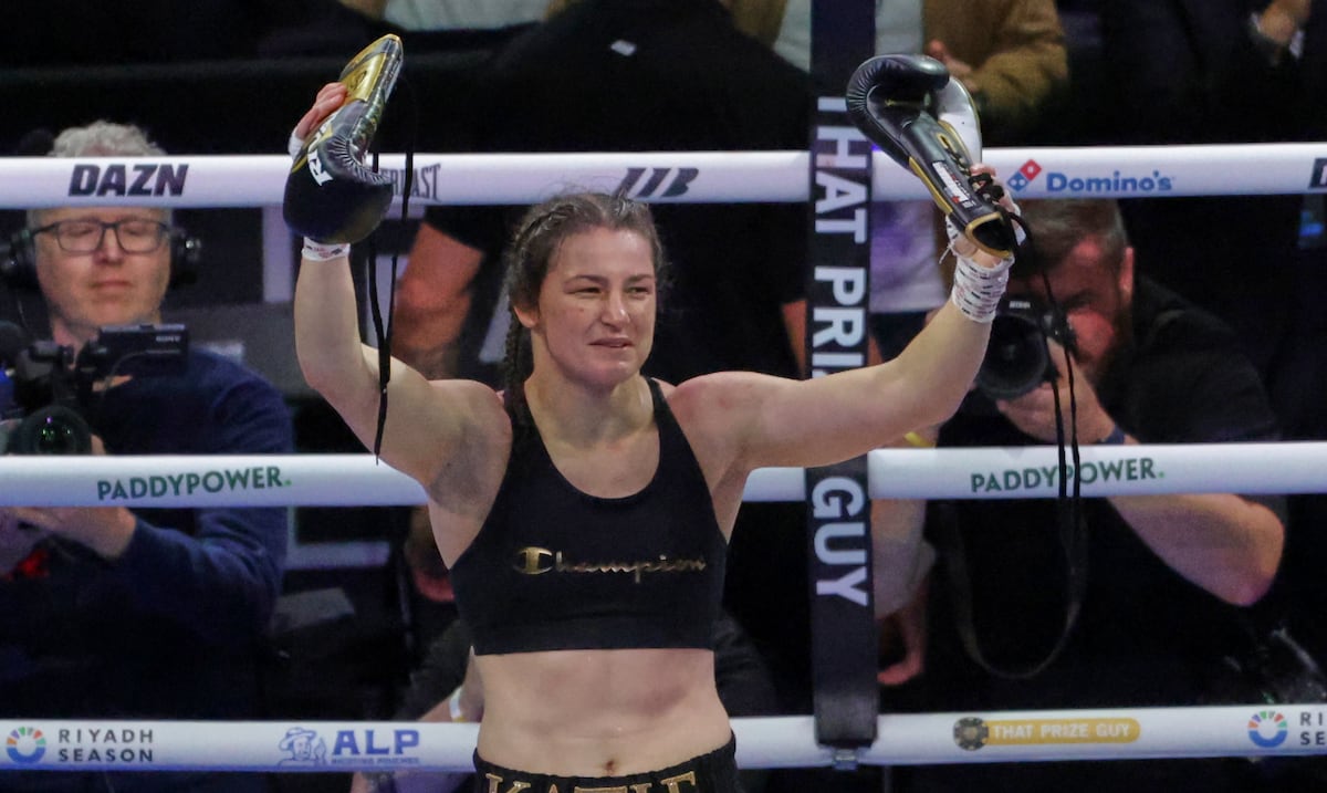 Katie Taylor se retira como campeona indiscutible tras vencer a Flora Pili ante 80,000 en Dublín