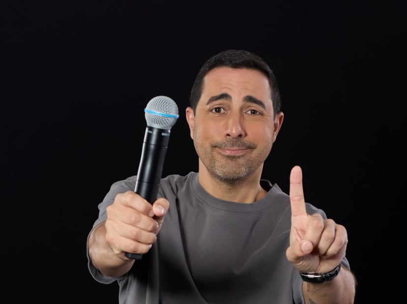 Alejandro Gil tiene una larga carrera presentándose en espectáculos de 'stand up'.