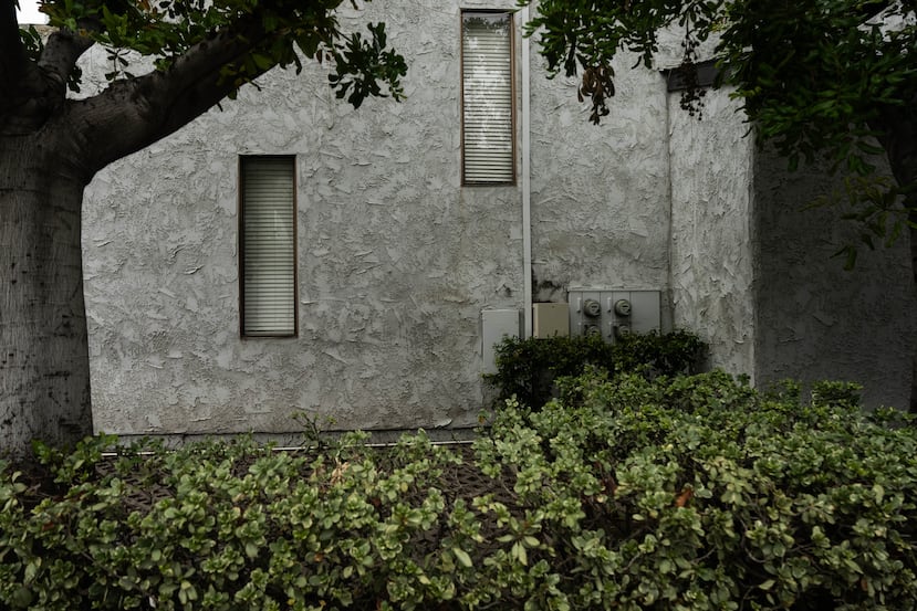 Vista exterior de la casa de la exalcaldesa de Arcadia, Eileen Wang, en Arcadia, California, el martes 12 de mayo de 2026, después de que Wang se declarara culpable de ser agente ilegal del gobierno chino. (Foto AP/Jae C. Hong)