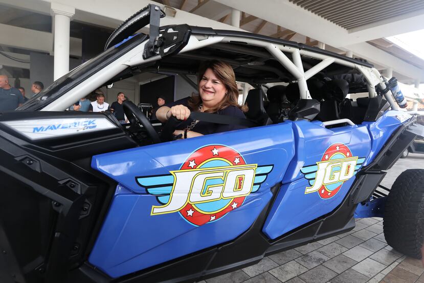 Jenniffer González a su llegada a la convención del PNP.