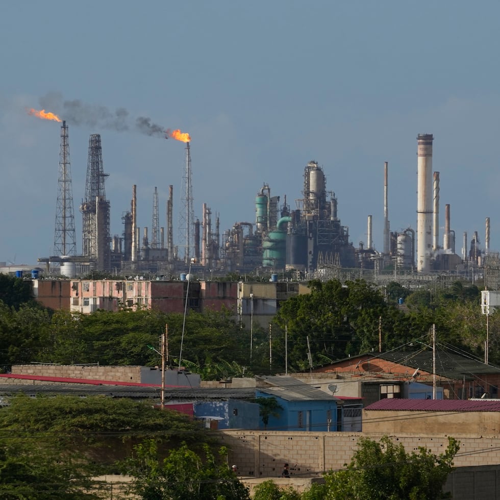 Las inversiones petroleras que requiere Venezuela implican cuantiosas inversiones iniciales para, en algunos años, recibir el rédito de dichas inversiones. Por lo tanto, requieren estabilidad política, escribe Vicente Feliciano.