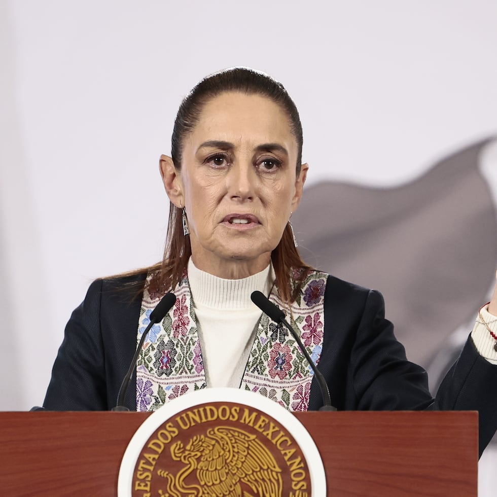 La presidenta de México, Claudia Sheinbaum, habla en una rueda de prensa este miércoles, en el Palacio Nacional de Ciudad de México (México).
