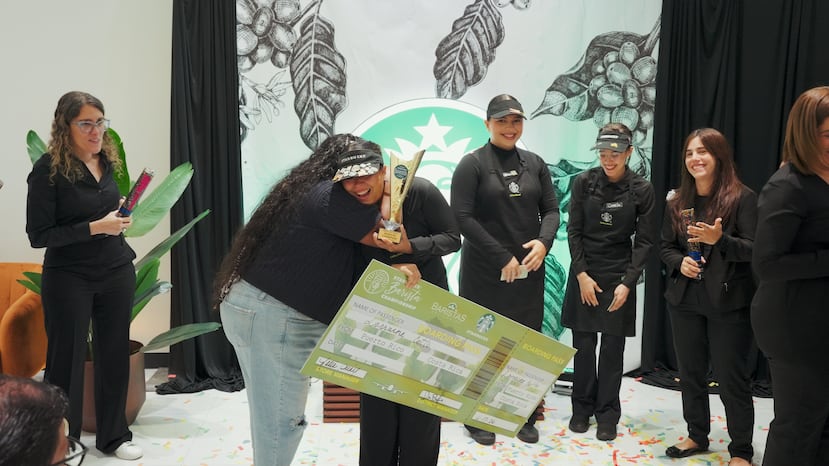 Momento en que Lorraine Cotto se enteró que era la ganadora.