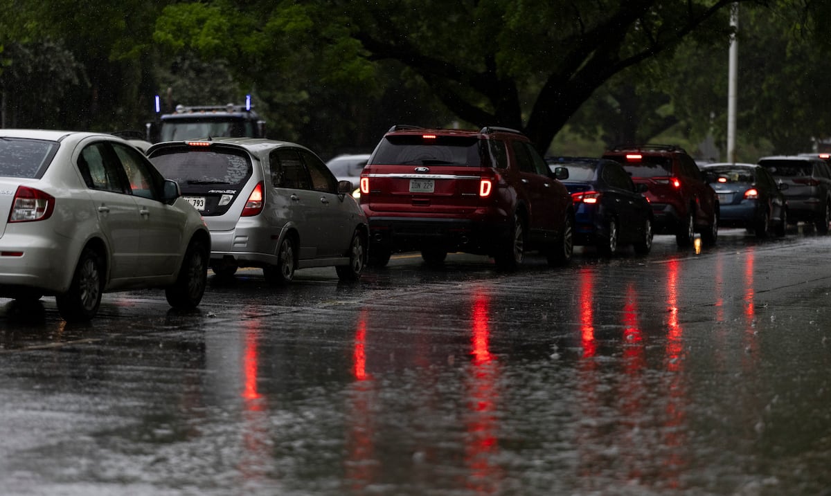 Condiciones relativamente estables: calor y efectos locales activarán aguaceros y tronadas en la tarde