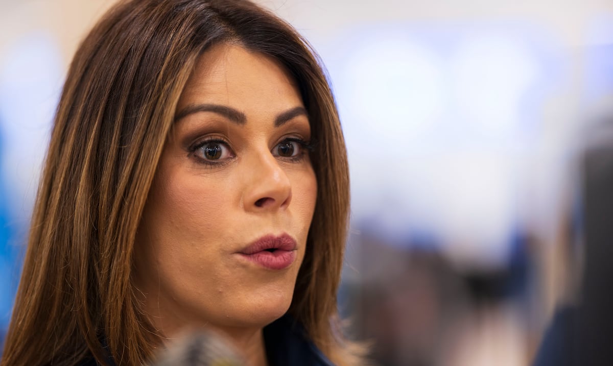 Exsecretaria del DACO acusa a Domenech de intervenir en selección de empresa para plataforma digital