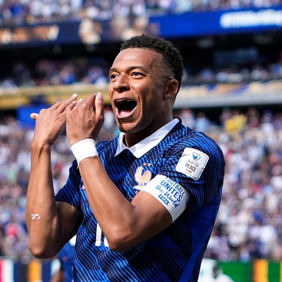 Kylian Mbappé celebra tras anotar el gol de apertura para su equipo en este Mundial de 2026, el martes contra Senegal.