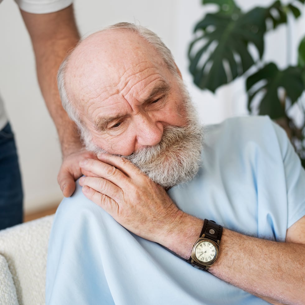Las crisis epilépticas suelen durar entre unos segundos y pocos minutos. Si se prolongan durante más de cinco minutos, se consideran una urgencia médica y es necesario avisar a los servicios de emergencia.