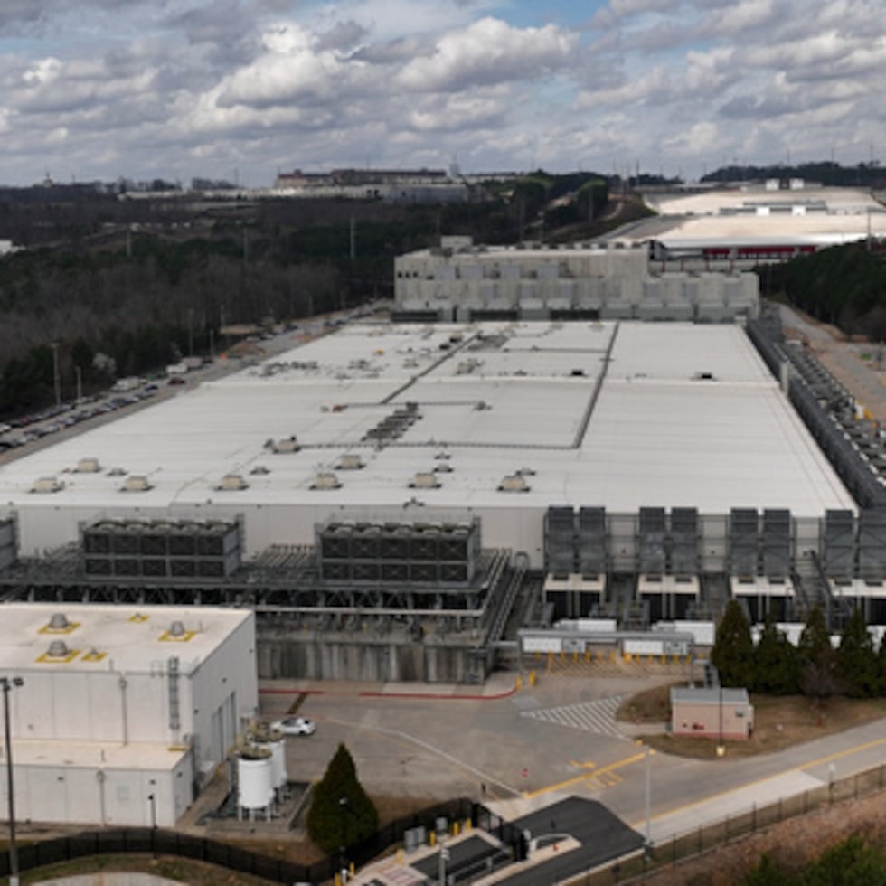 El Centro de Datos Douglas County Google en Lithia Springs, Georgia. Comunidades de todo el país han visto una reacción en contra de los centros de datos por temores a un aumento de los precios de la electricidad y por preocupaciones sobre la contaminación y el consumo de agua.
