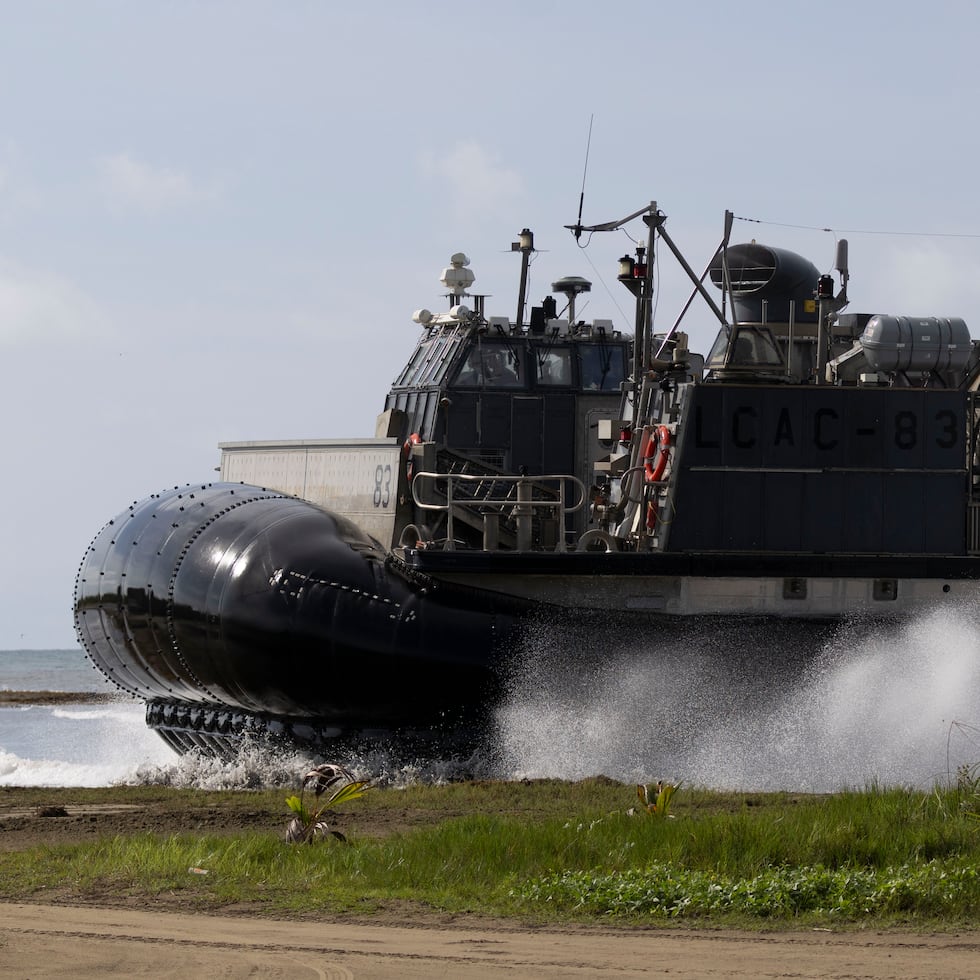 La Unidad Vigesimosegunda de la Infantería de Marina de Estados Unidos ha llevado a cabo maniobras en Puerto Rico, específicamente, en la playa El Faro de Arroyo.