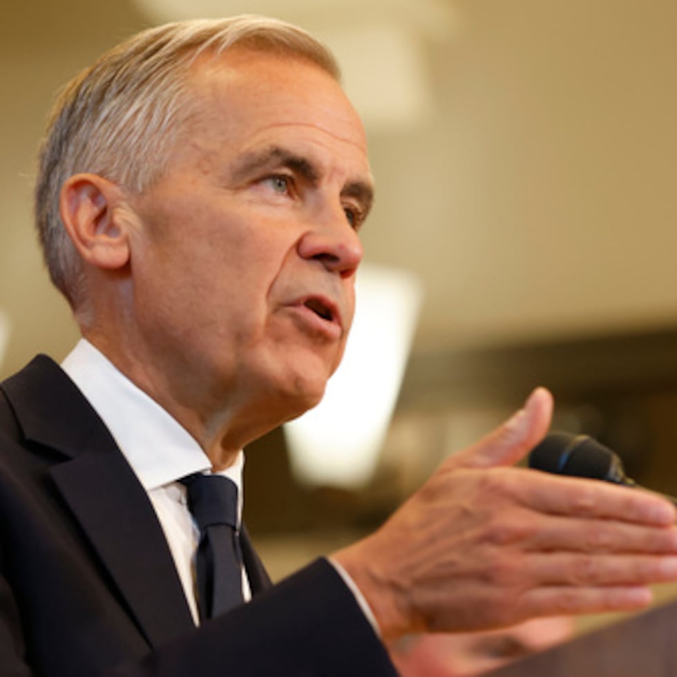 El primer ministro Mark Carney stá haciendo lo que muchos otros aliados de Estados Unidos han evitado hasta ahora: arriesgarse a sufrir el dolor económico en lugar de ceder a la presión arancelaria.