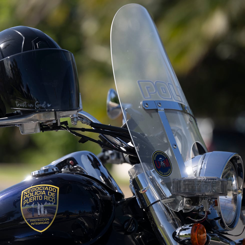 El agente robles del Distrito de Moca está investigando junto a la fiscal Diana Méndez.