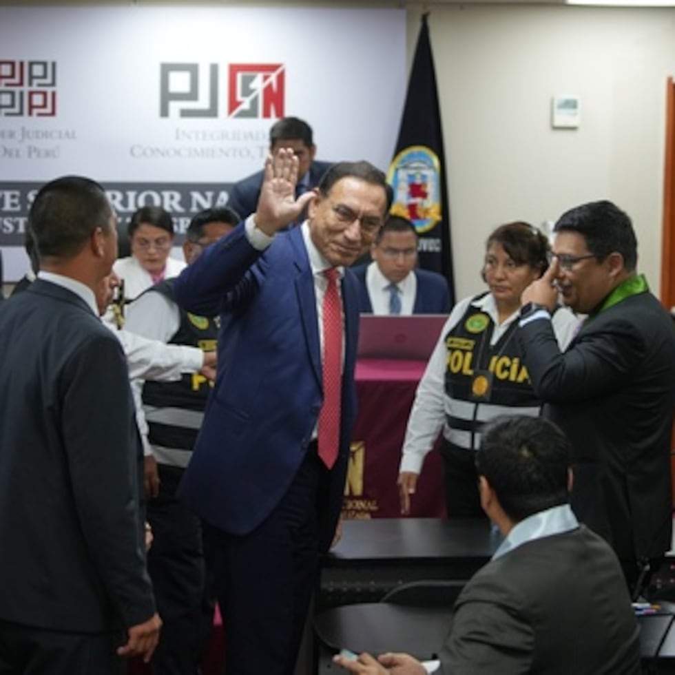 Vizcarra sostuvo que fue "sentenciado por enfrentar al pacto mafioso".