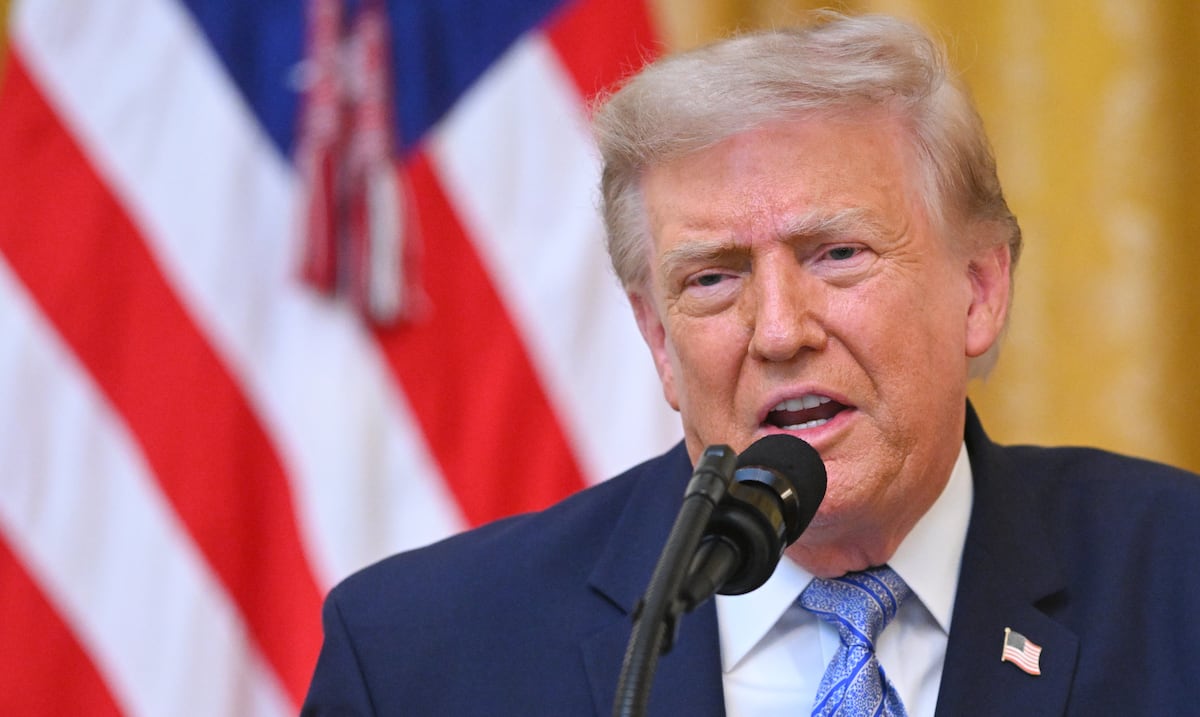 Trump usa mensaje en horario estelar para cuestionar legitimidad de elecciones en EE.UU.