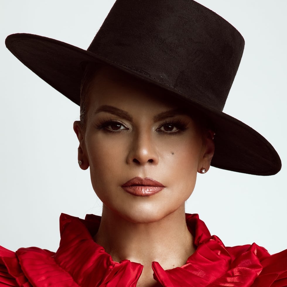 Olga Tañón celebró anoche su primer "listening party".