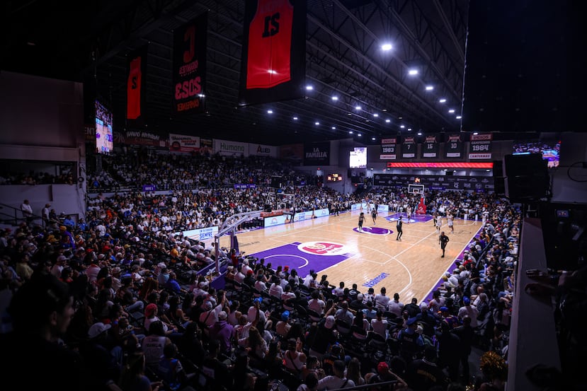 El Coliseo Carlos Miguel Mangual fue restaurado para albergar los partidos locales de los Gigantes en 2025.