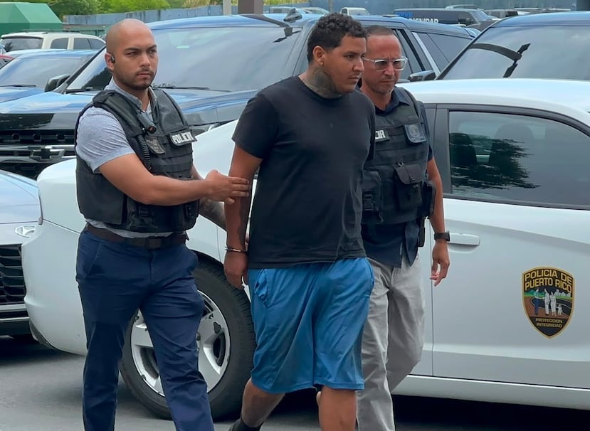 La Policía trasladó a los detenidos en el allanamiento en Salinas al Cuartel General de la Policía en Hato Rey.