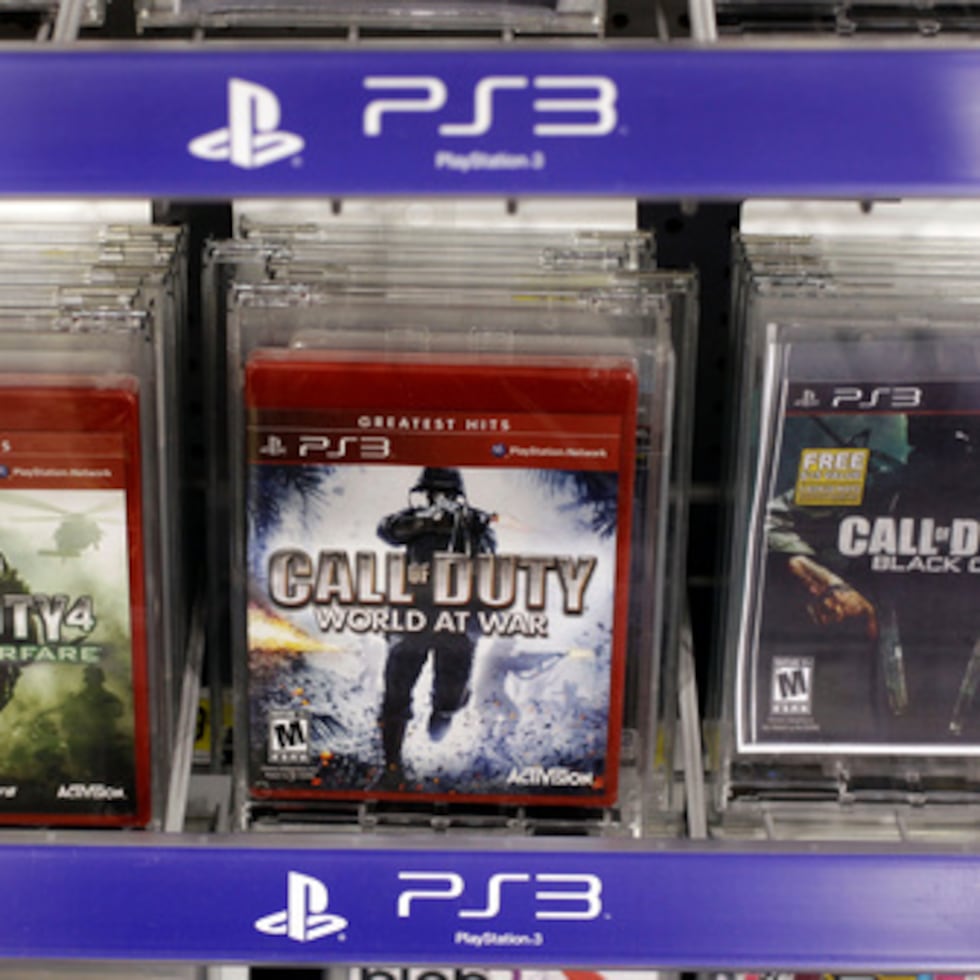 Tres versiones de los juegos Call Of Duty de Activision.