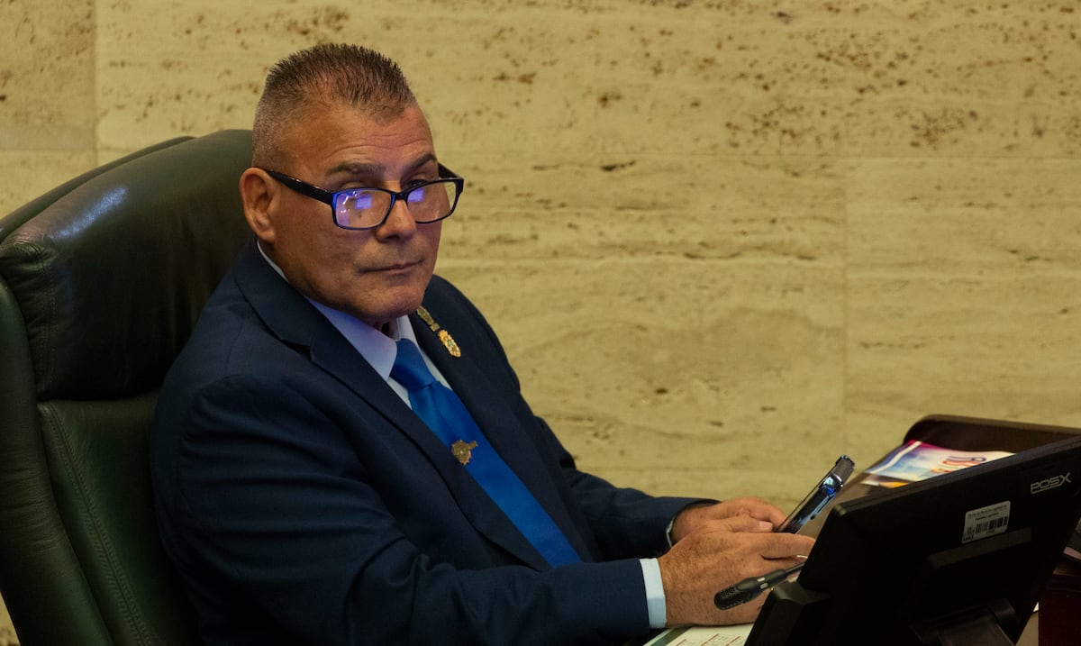 Amonestan a representante que habría solicitado intervención de la Policía para evitar multa de tránsito