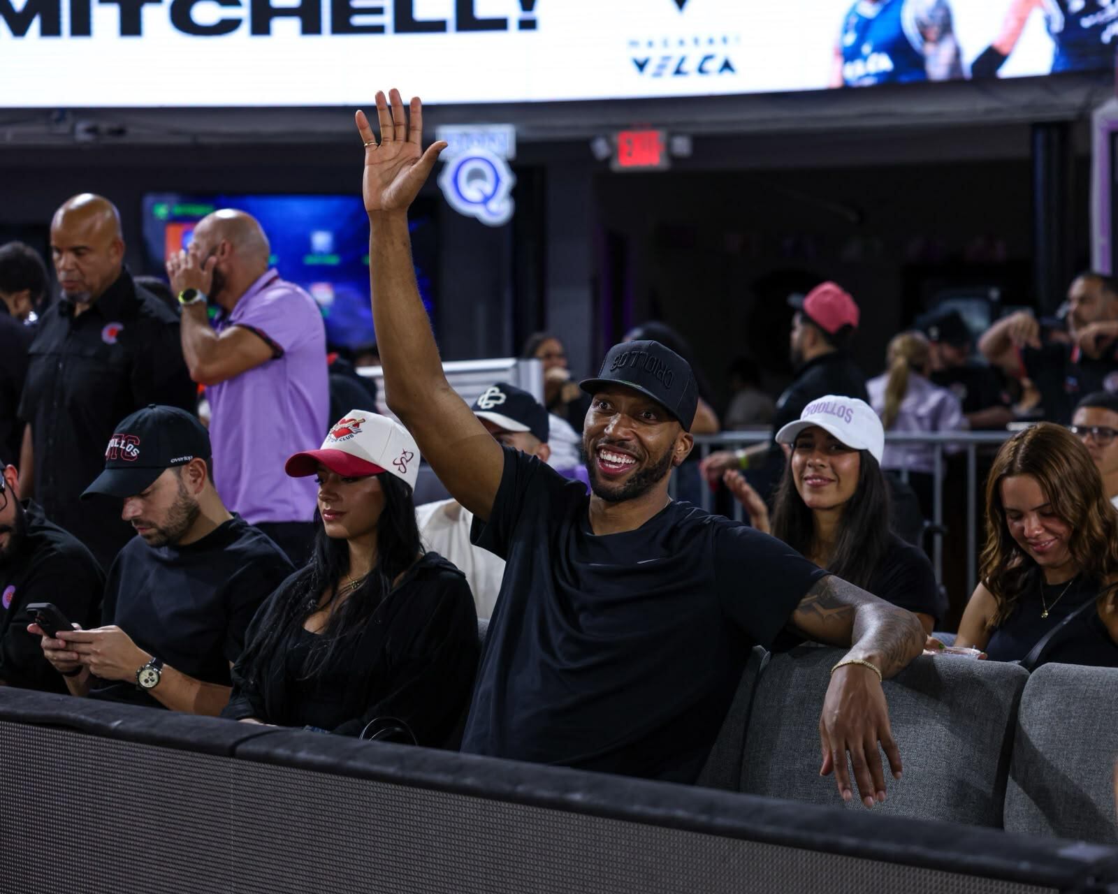 Imagen de la cobertura de: Akil Mitchell acompaña a los Criollos desde las gradas en 2026