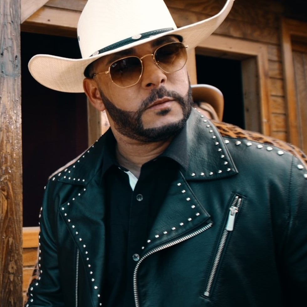 El exponente urbano es natural de Gurabo.