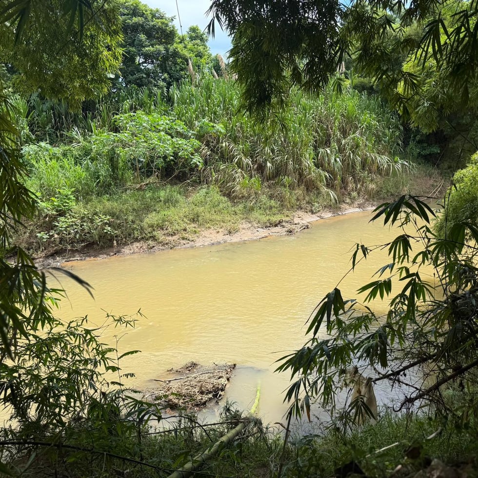 Desde la noche del sábado, hasta la mañana del domingo había un aviso de inundaciones repentinas para el río Culebrinas.