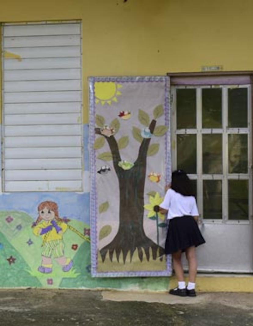 Según el DE, para este semestre escolar hay 361,256 estudiantes en 1,293 escuelas públicas alrededor del País. (tony.zayas@gfrmedia.com)