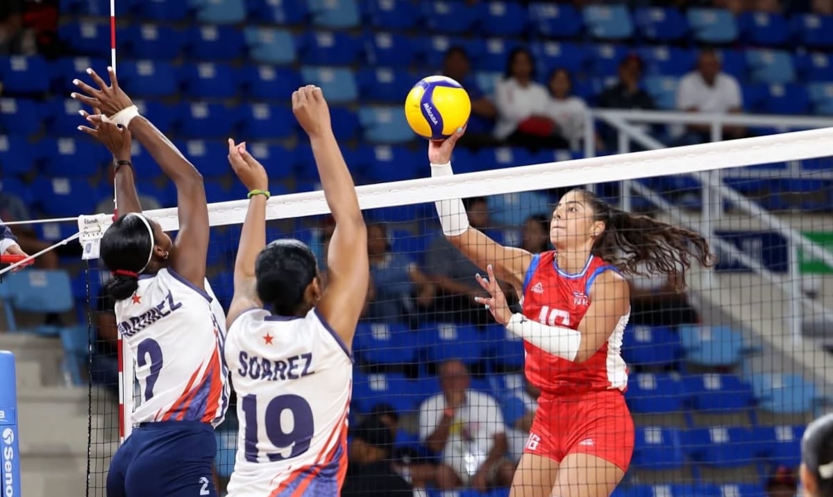 Voleibol femenino de Puerto Rico cae ante Cuba en debut en Santo Domingo 2026