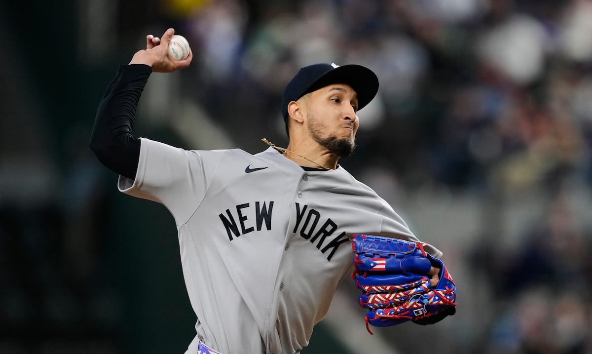 Elmer Rodríguez sufre revés en su debut con los Yankees ante Texas