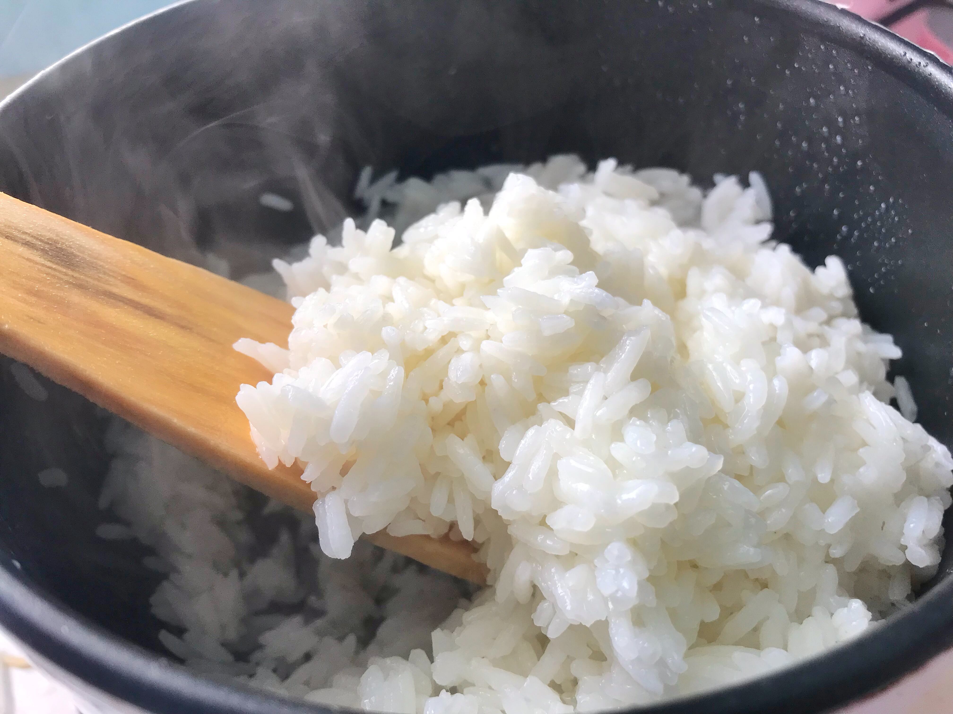 Imagen de la cobertura de: José Andrés propone un truco para preparar arroz blanco “en su punto”