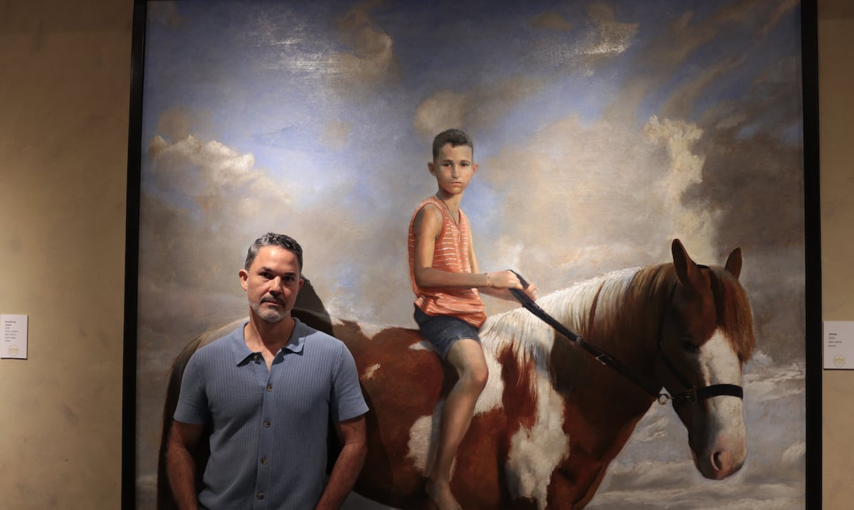 Artista puertorriqueño Luis Borrero rescata técnica artística olvidada hace 400 años