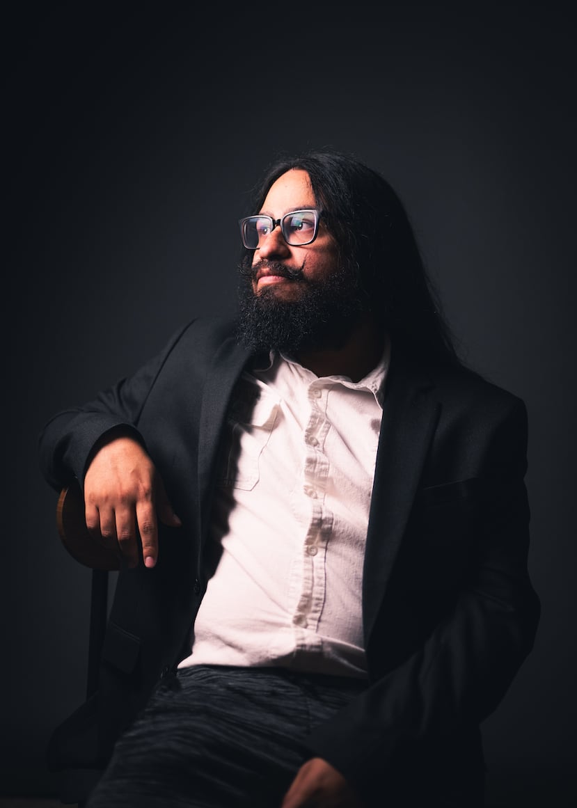Alejandro D. Orengo Colón es un cineasta, editor y crítico de cine bilingüe e independiente oriundo de Mayagüez, Puerto Rico.