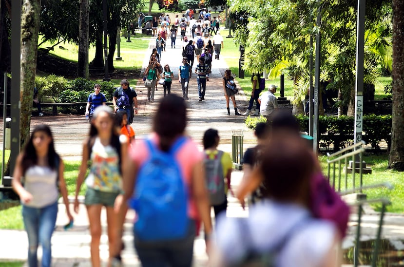 Los senados académicos de los recintos de Mayagüez, Río Piedras, Bayamón, Cayey y Humacao de la Universidad de Puerto Rico aprobaron utilizar el mecanismo de “pass / fail” para la evaluación de estudiantes que así lo soliciten.