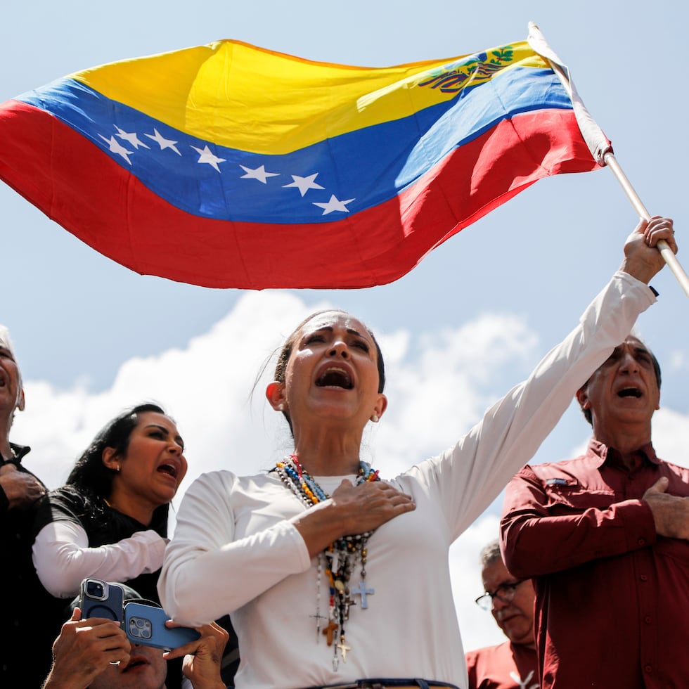 La madre de la líder opositora venezolana señaló que no ha podido hablar con su hija, que vive en paradero desconocido en Venezuela, pero que había asegurado el pasado fin de semana que llegaría a Oslo para recoger en persona el Premio Nobel de la Paz.