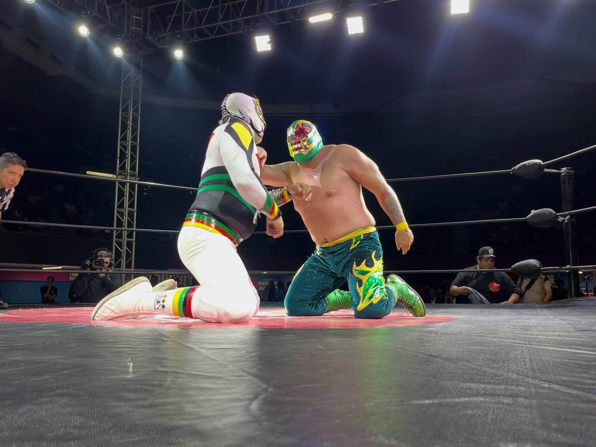 ¡Horror en el ring! Árbitro muere tras ser atacado por un luchador