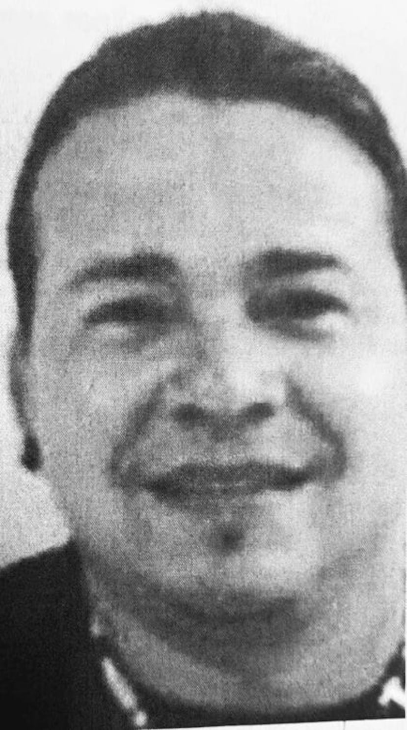 Rafael A. Báez Adorno de 43 años y natural de Arecibo, quien se hace llamar Cacique Hurakán, fue acusado en ausencia por presunta agresión sexual a una menor.