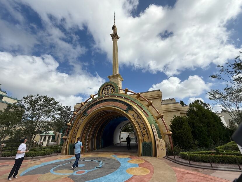 Entrada a The Wizarding World of Harry Potter Ministry of Magic