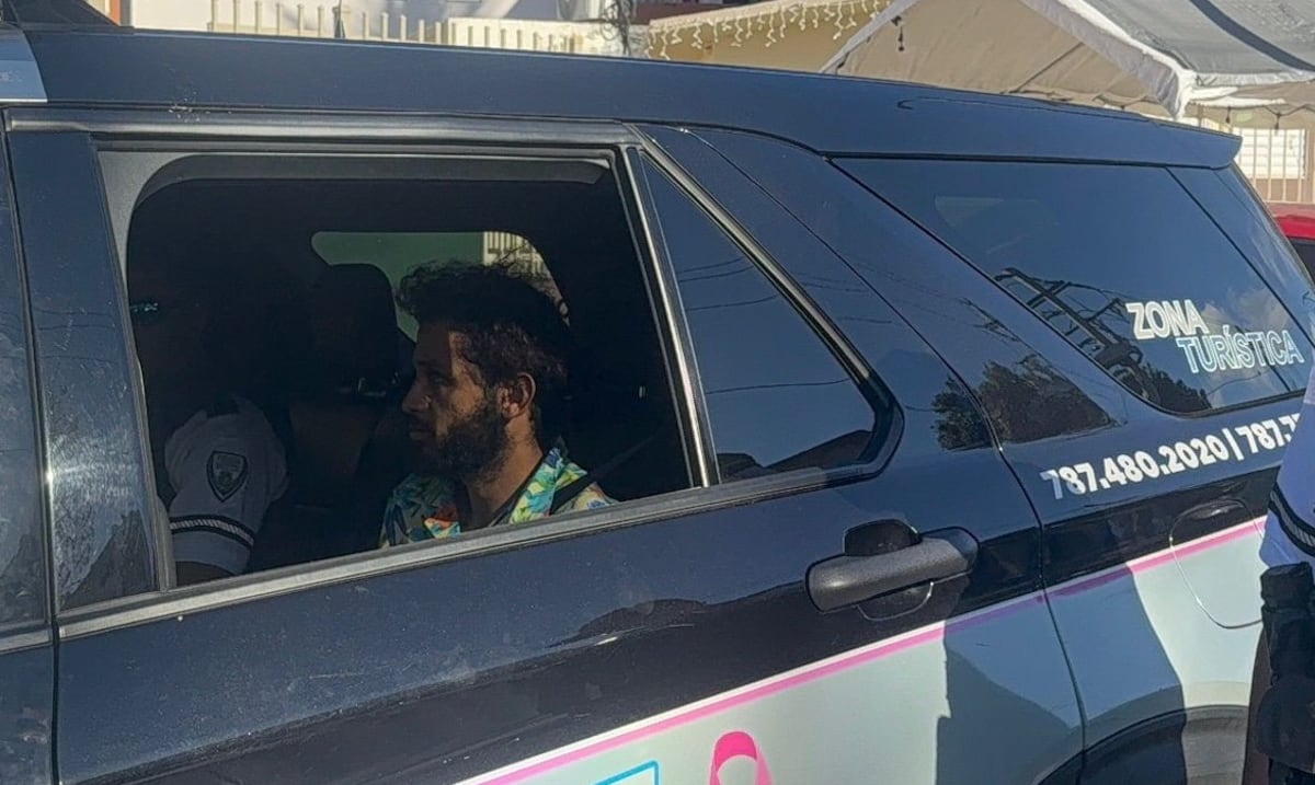 Rápida acción de la Policía Municipal de San Juan permite arresto de sospechoso de carjacking en Santurce