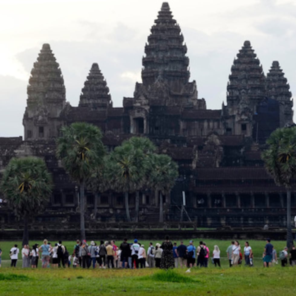 Turistas en el templo Angkor Wat.