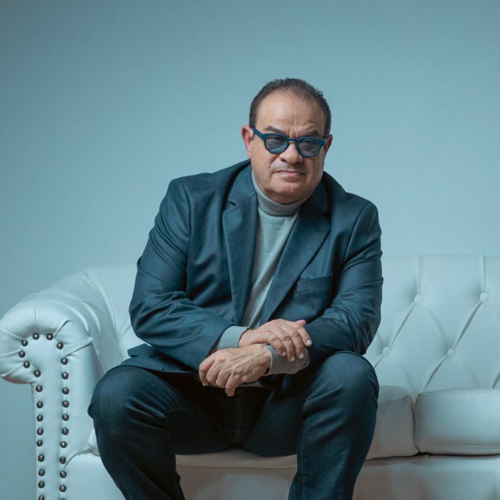 El cantante Tony Vega.