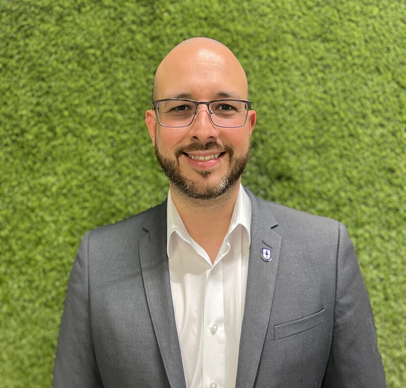 Agustín III González Castelló, vicepresidente de Servicios Estudiantiles de la Universidad Politécnica de Puerto Rico.