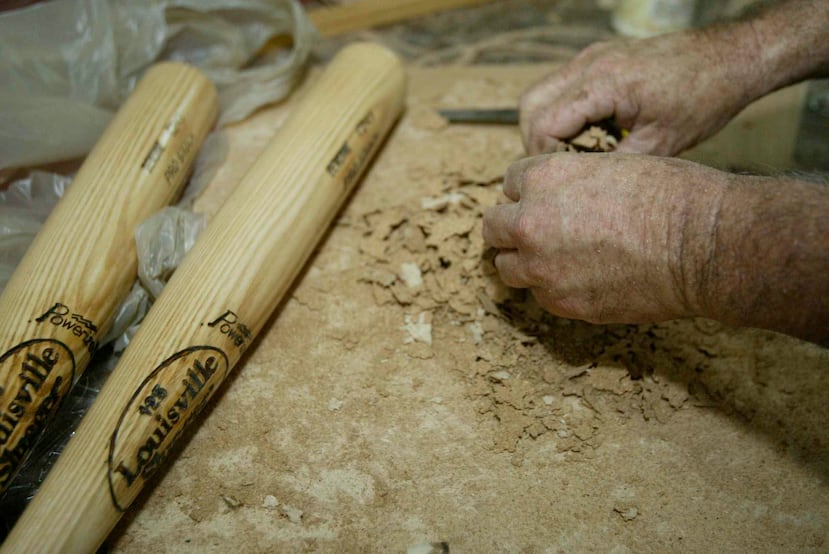 Un hombre fue agredido con un bate por su hermano en una discusión relacionada con un cobro de dinero, en Aguada. (GFR Media)