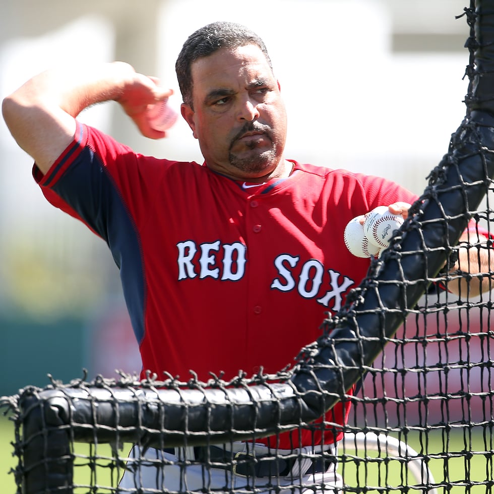 Víctor Rodríguez tiene basta experiencia como coach de bateo en las Grandes Ligas con estancias previas en los Red Sox de Boston, los Guardians de Cleveland y, más recientemente, con los Padres de San Diego.