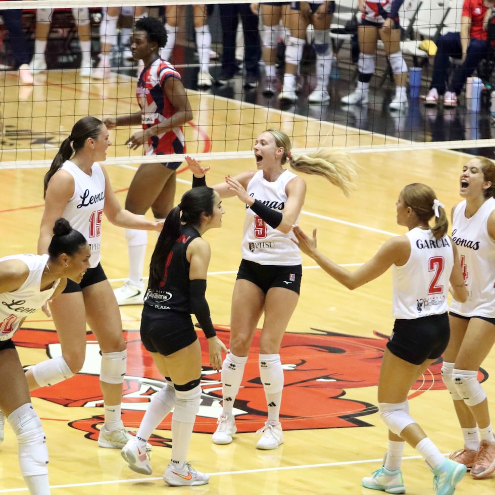 Las Leonas de Ponce vienen de empatar la serie 3-3 ante las Criollas, forzando un séptimo choque en la semifinal B.