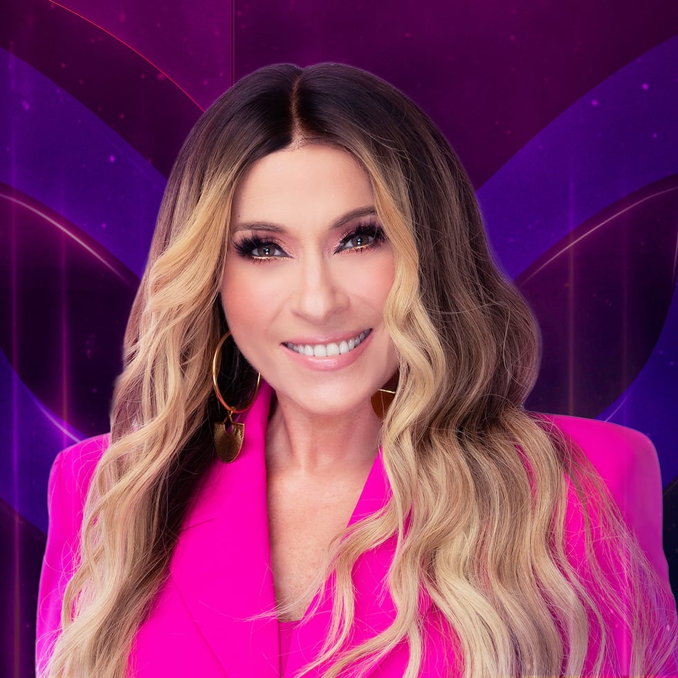 Yuri se ha destacado en la música, el cine, la televisión y la conducción.