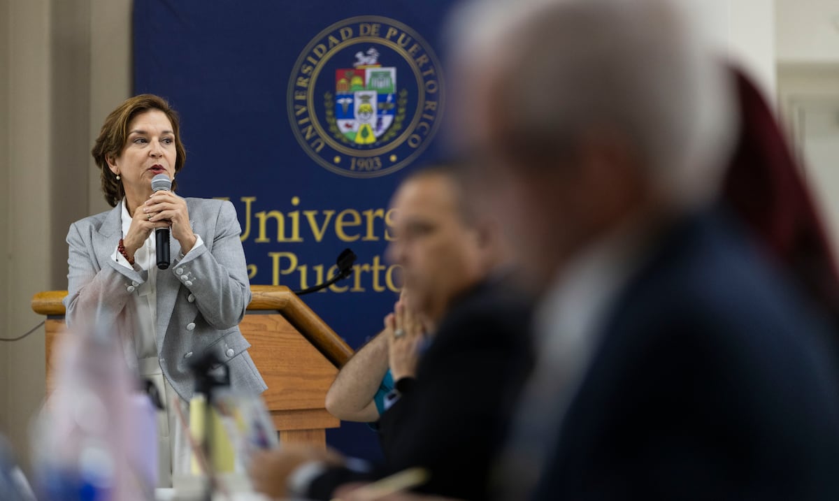 Estudiantes y profesores de la UPR abandonan reunión con Zayira Jordán Conde