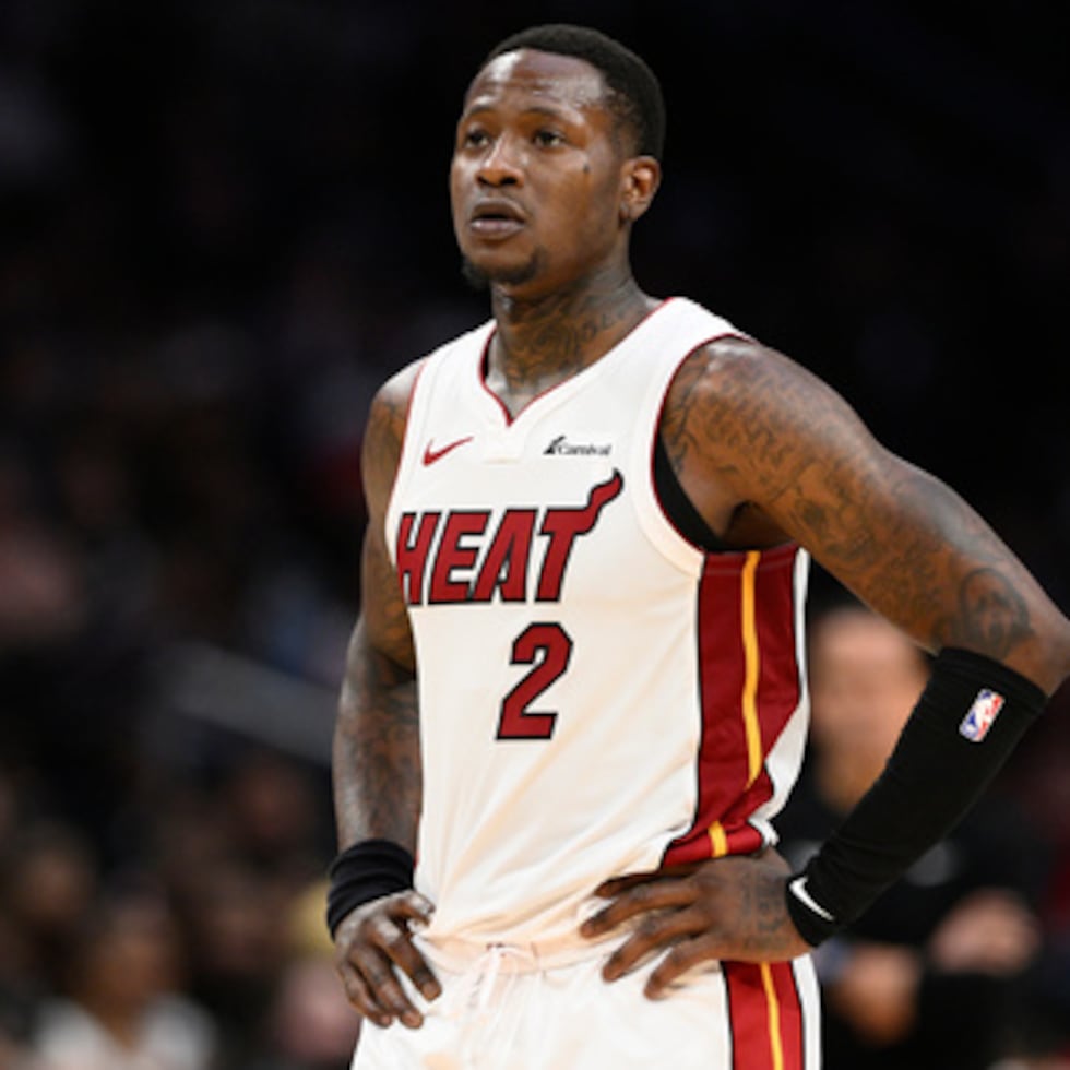 Terry Rozier fue acusado de ofrecer información para ayudar a personas a ganar apuestas sobre sus totales estadísticos en un partido de 2023 cuando era parte de los Hornets de Charlotte.