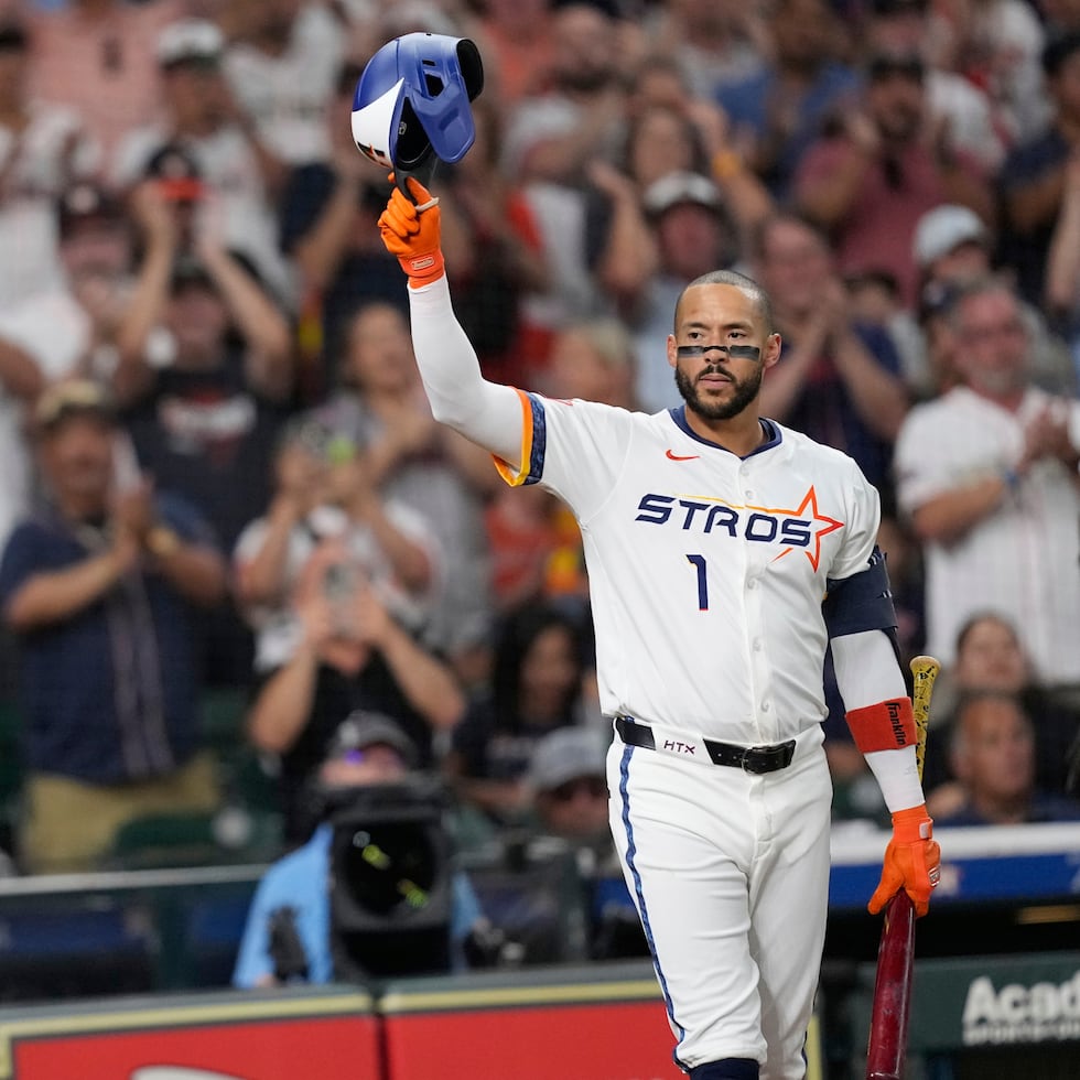 Carlos Correa dijo en pasados días que MLB no le dio el visto bueno a la propuesta de Bad Bunny de pagar su póliza de seguro, junto a los Astros y a su agente Scott Boras.